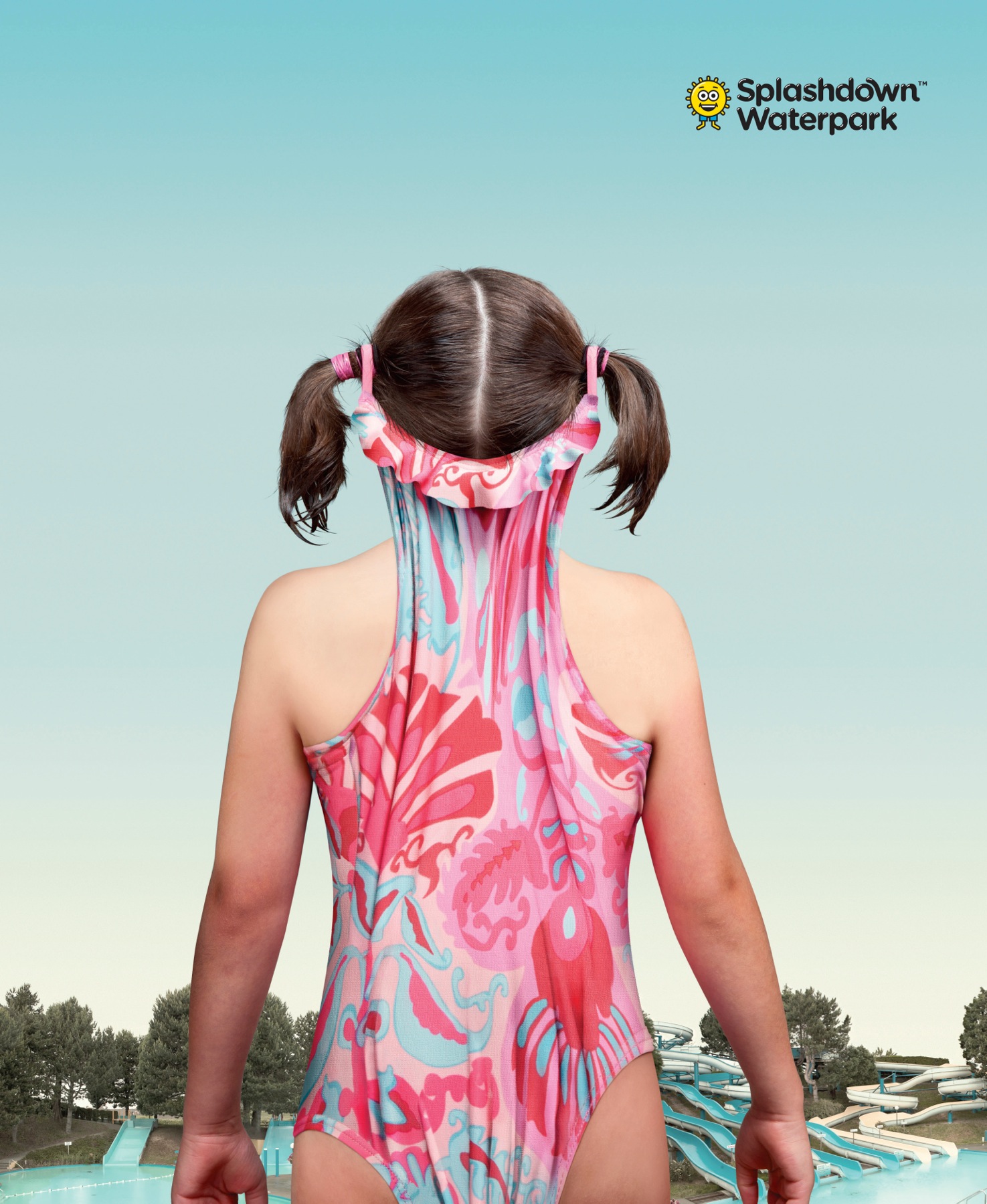 Splashdown-Waterpark-Girl-cotw