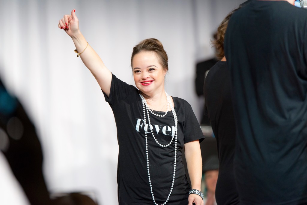 “Beauty & Pin-Ups” ropes in Katie Meade for their new product "Fearless" Campaigns of the World®