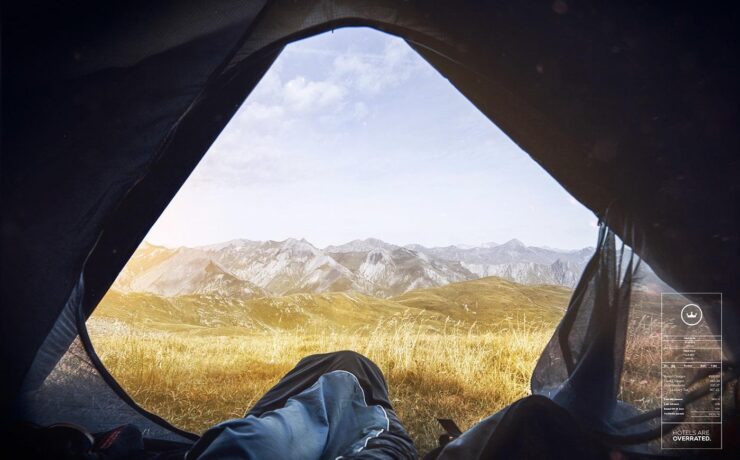 Jeep - Hotels are overrated | Creative Print Ad