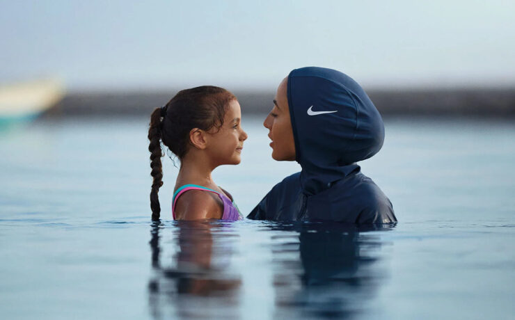 Nike victory swim