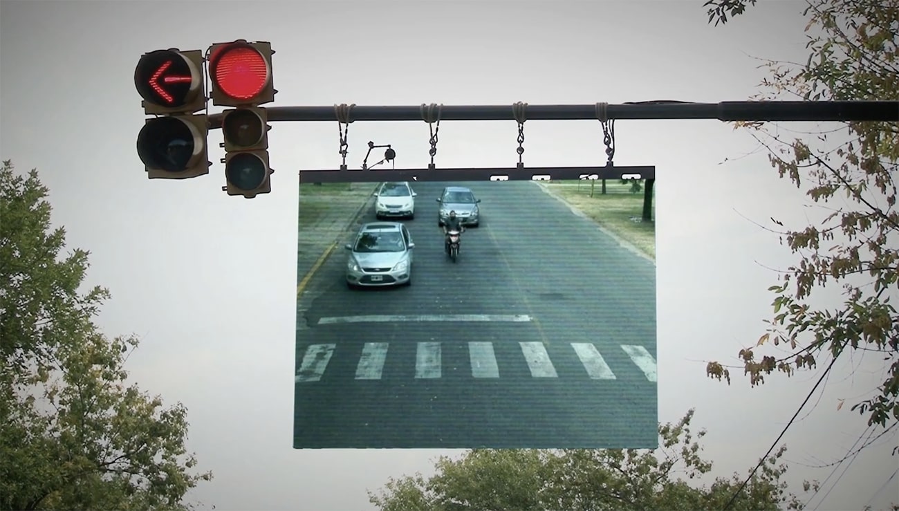 Awareness traffic light by Honda