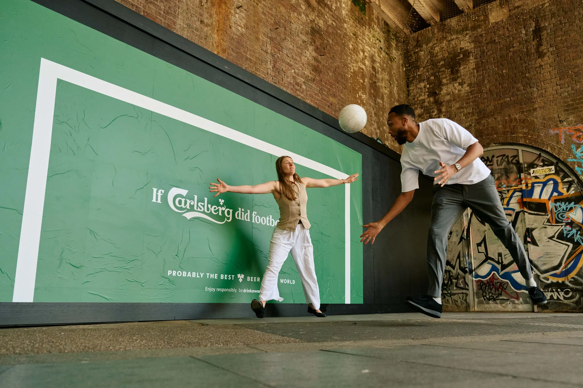 Carlsberg Goal Posters campaign turning outdoor posters into playable football goals