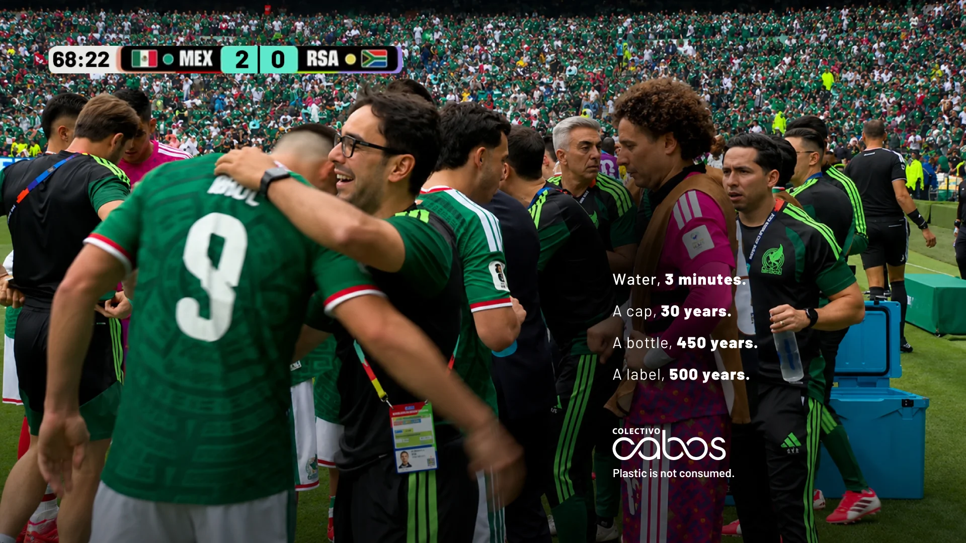 La Pausa campaign uses World Cup hydration breaks to highlight plastic waste
